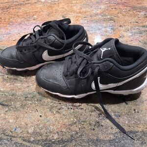 Nike Jordan 1 low cleats Sneakers